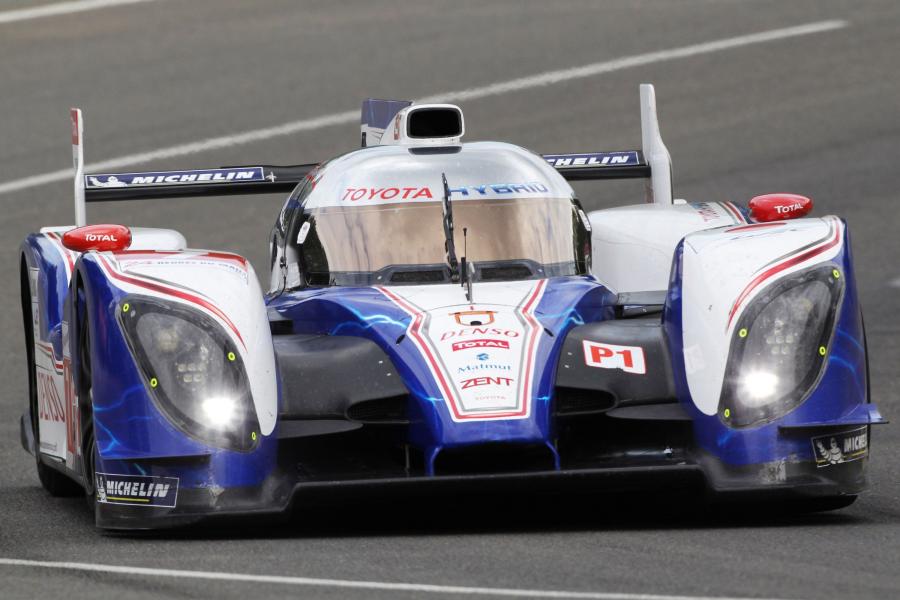  Toyota TS030 Hybrid 2012 года  (фото 16 из 39)